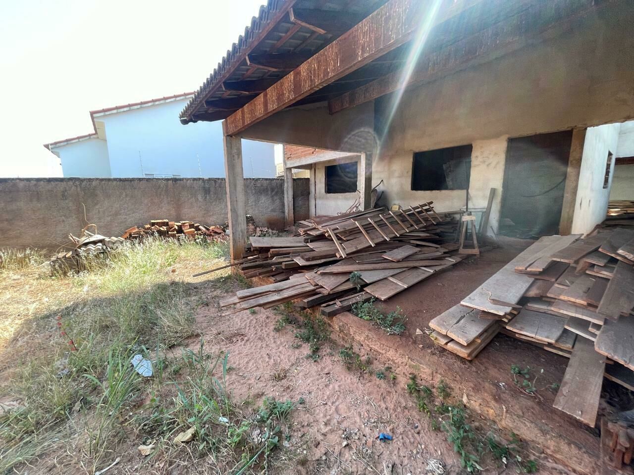 Imagem do VENDA - CASA NO SETOR SÃO PAULO